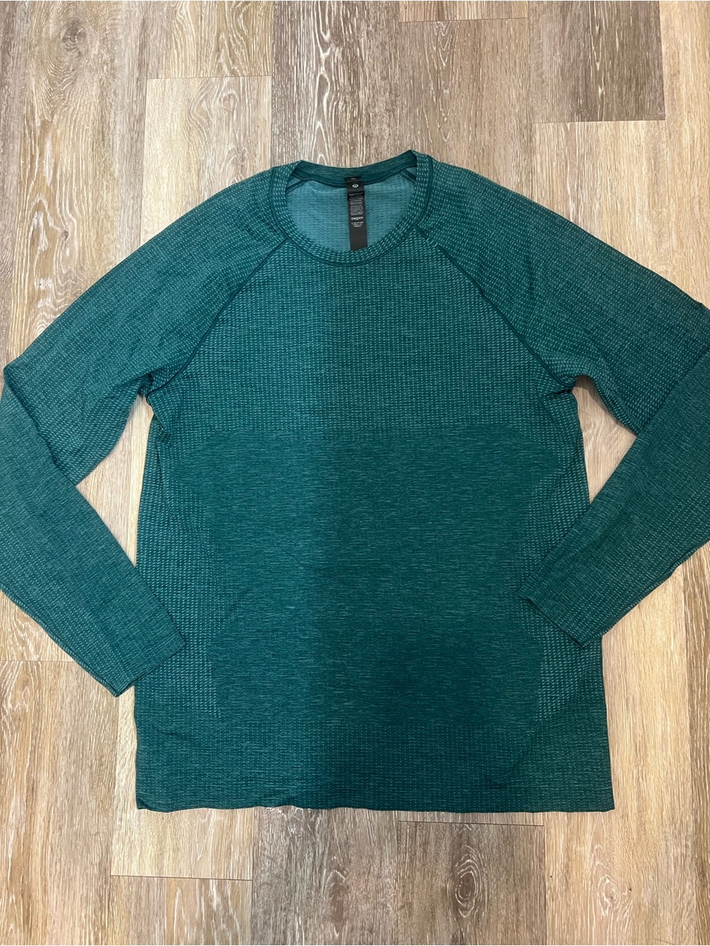 NWOT LULULEMON MENS Long-Sleeve Crew Teal Green